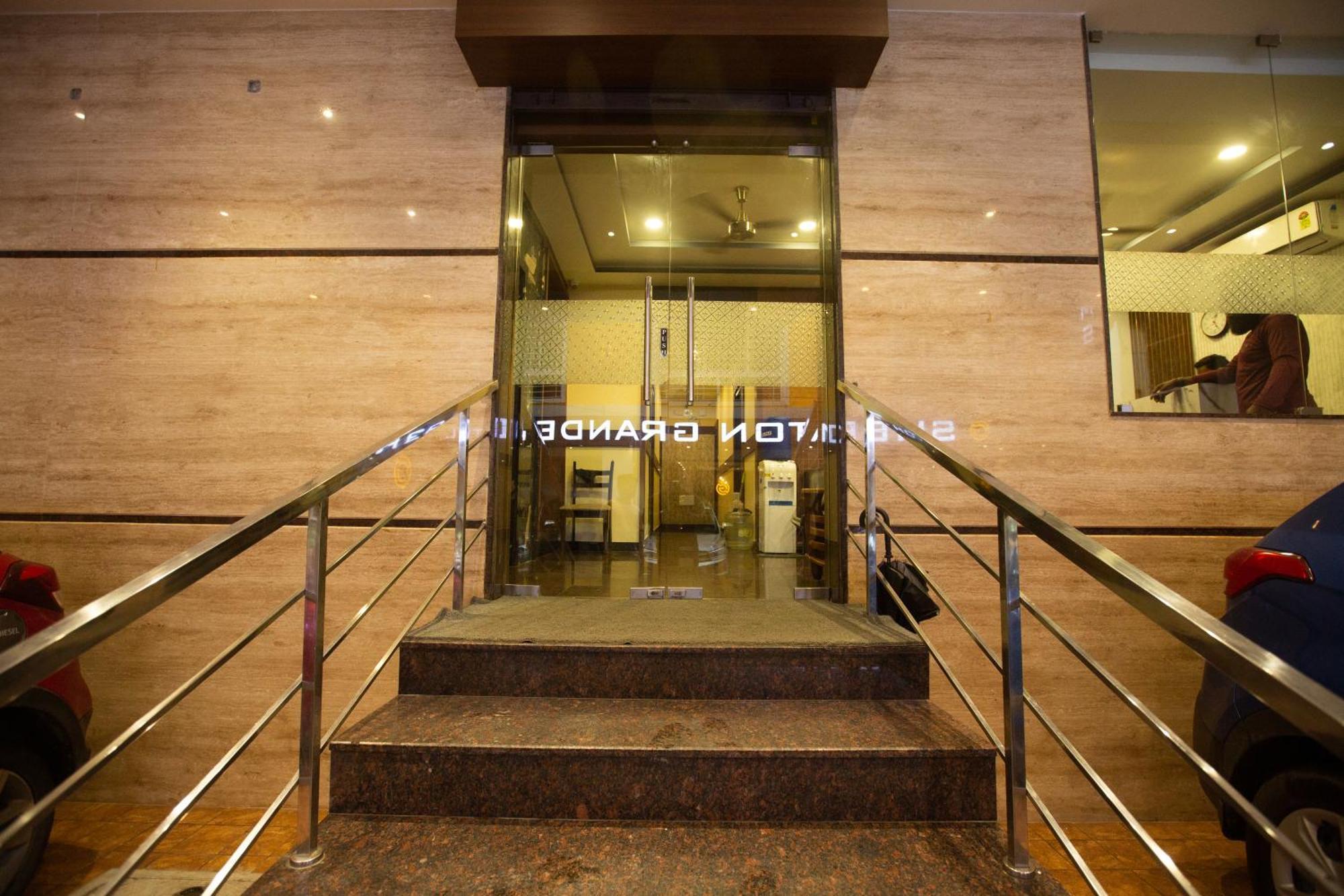 The Park Avenue Hotel - Business Class Hotel Near Central Railway Station Chennai Periyamet Exterior photo